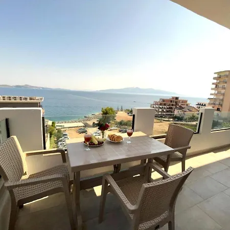 Apartment Diamond Dream