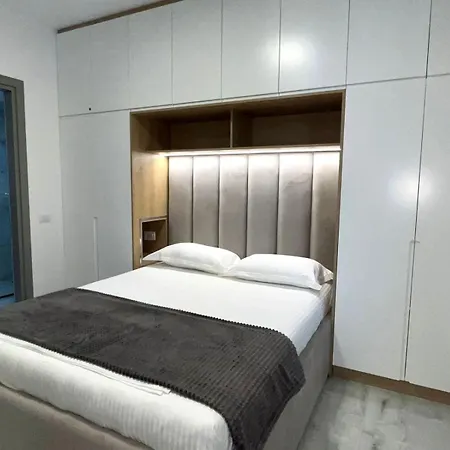Diamond Dream Apartment Sarande