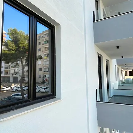 Diamond Dream * Sarande